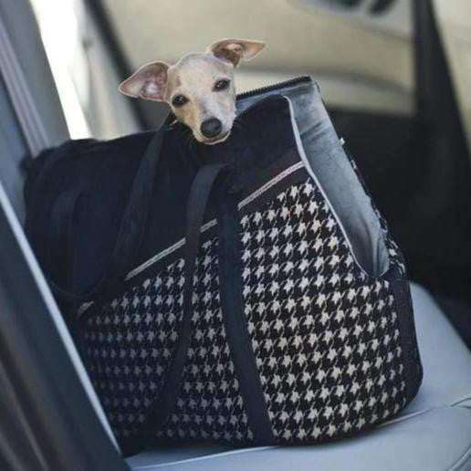 The Prestige Collection Is An Offer For All Connoisseurs Of Good Chic.
Here quality combines with minimalist design and subdued colors. Designed with travel in mind, , Pets Own Us