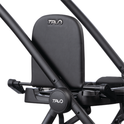 Tavo Hendrick Adaptor securely connecting Hendrick carrier to Roscoe stroller frame in black