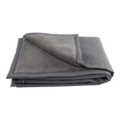 Baker & Bray®️ temperature-regulating dog blanket with Thermoluxe technology, cozy fleece and cooling polyester sides for year-round comfort
