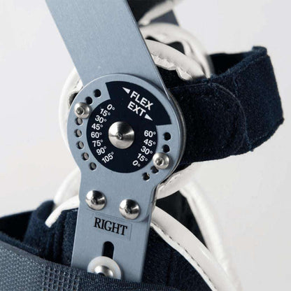 Balto® Ligatek adjustable hinged knee brace for dog knee stabilization and postoperative care