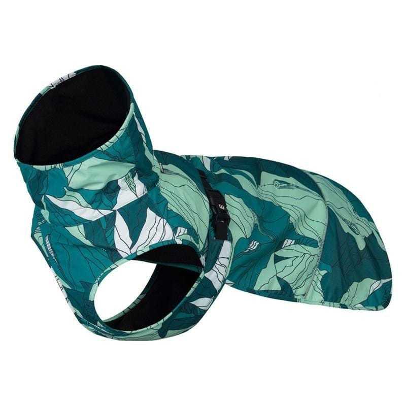 Icepeak Northlander Coat Emerald on dog showing adjustable winter dog coat with fleece lining and reflective piping