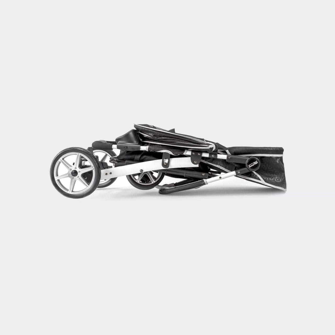 Innopet Monaco Dog and Pet Stroller with three-wheel design and free rain cover for small to medium pets
