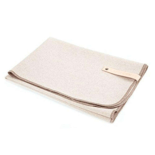 ÅSNEN Luxury Dog Blanket by Labbvenn soft woolen cozy travel blanket with leather label