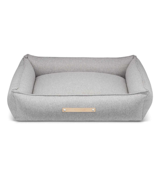 Luxury high side dog bed MØVIK by Labbvenn in multiple colors with breathable fabric and supportive foam mattress