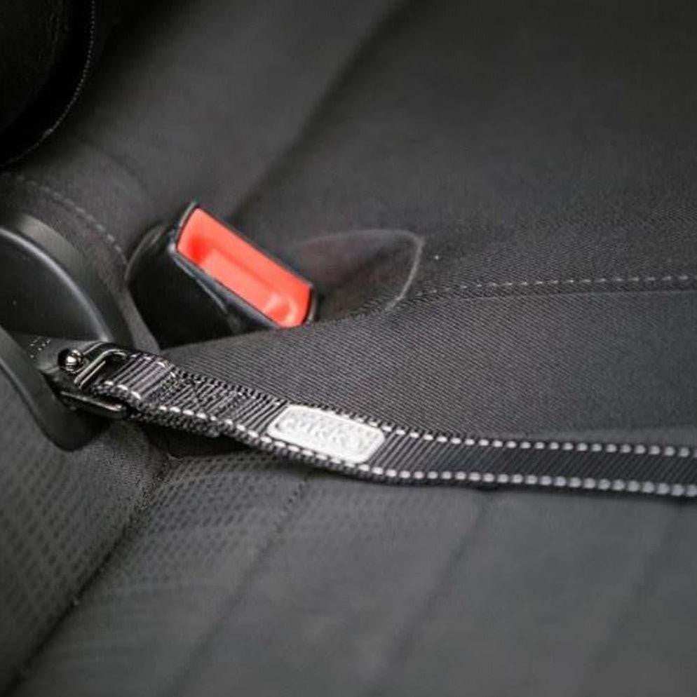 Rukka Dog Seat Belt ISOFIX adjustable safety leash with reflective details and durable nylon construction