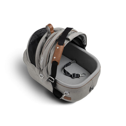 Tavo Pets Dog Car Seat Tavo Maeve Pet Car Seat | ISOFIX with Vehicle Base | 3 Sizes & 5 Colours | Cats & Dogs Pet Car Seat | Tavo Maeve ISOFIX with Vehicle Base | 3 Sizes & 5 Colours