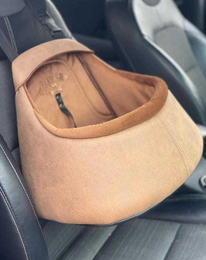 Toitert Luxury Dog Car Seat in vegan leather, handmade, comfortable and secure booster seat for small dogs